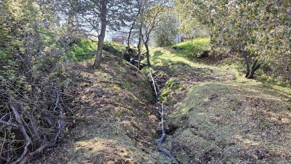 Area behind home in California after heavy brush cleared.